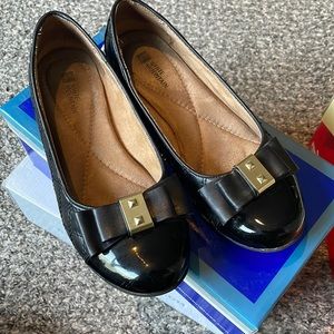 White Mountain Women Shoes 7.5